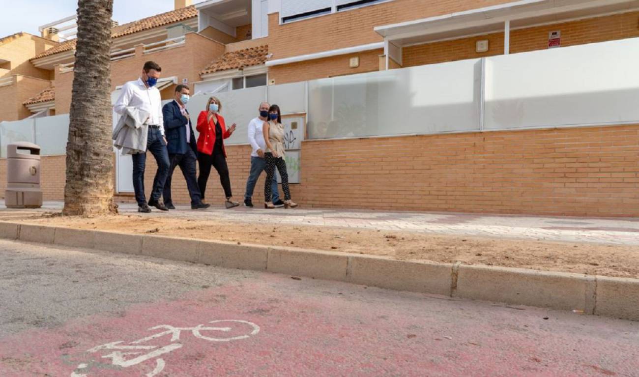 La Manga contará con un carril bici continuo de 18 km de longitud