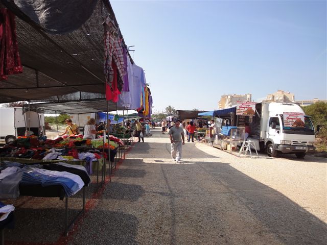 Mercadillo Puerto Tomás Maestre